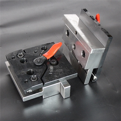 折彎機模具夾板