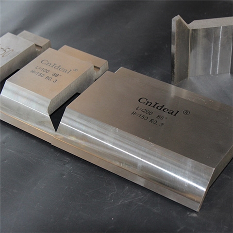 數(shù)控折彎機(jī)上模具