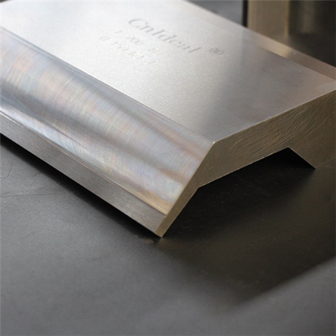 數(shù)控折彎機(jī)上模具